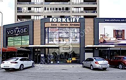 CB BLACK'TAN 23 NİSAN CADDE ÜZERİ EMSALSİZ DÜKKAN