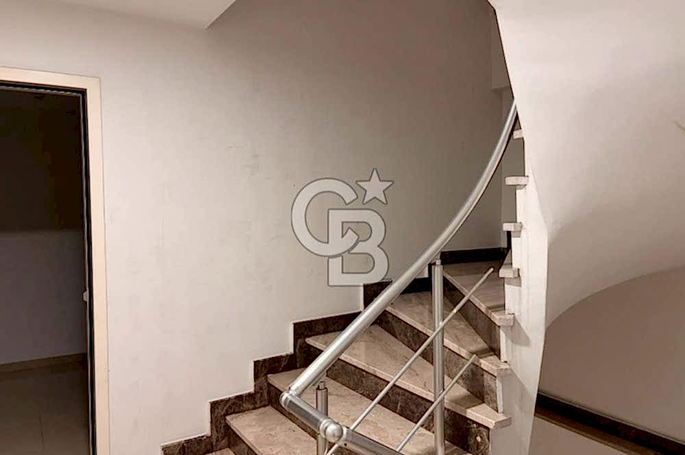 FATİH EMİN SİNAN MAHALLESİ KOMPLE SATILIK 7 KATLI TİCARİ BİNA