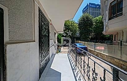 Fırsat Şişli 4 Katlı Satılık Villa