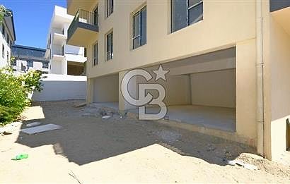 YAŞAMKENT BORUSAN, ELMAR TOWERS KARŞISI SATILIK VİLLA (İŞ YERİ)