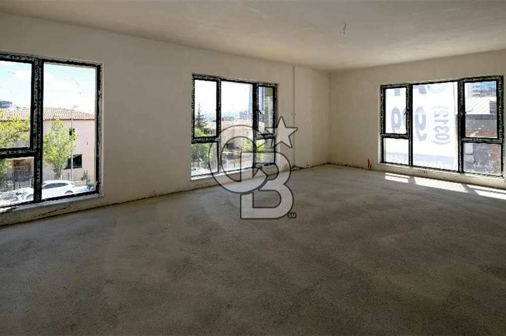 YAŞAMKENT BORUSAN, ELMAR TOWERS KARŞISI SATILIK VİLLA (İŞ YERİ)