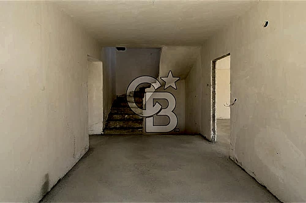 YAŞAMKENT BORUSAN, ELMAR TOWERS KARŞISI SATILIK VİLLA (İŞ YERİ)