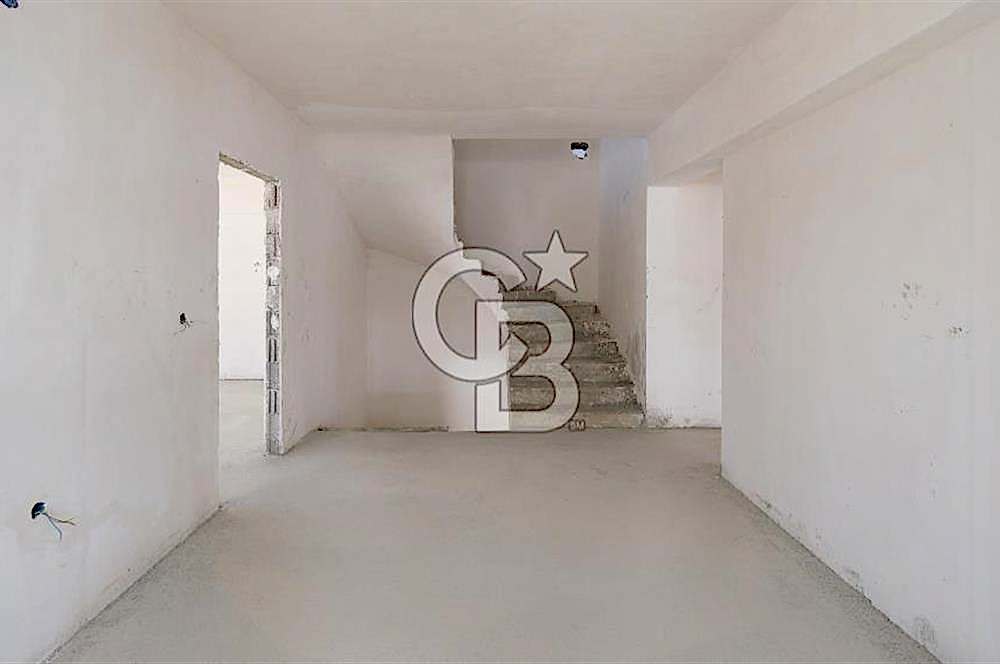 YAŞAMKENT BORUSAN, ELMAR TOWERS KARŞISI SATILIK VİLLA (İŞ YERİ)