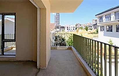 YAŞAMKENT BORUSAN, ELMAR TOWERS KARŞISI SATILIK VİLLA (İŞ YERİ)