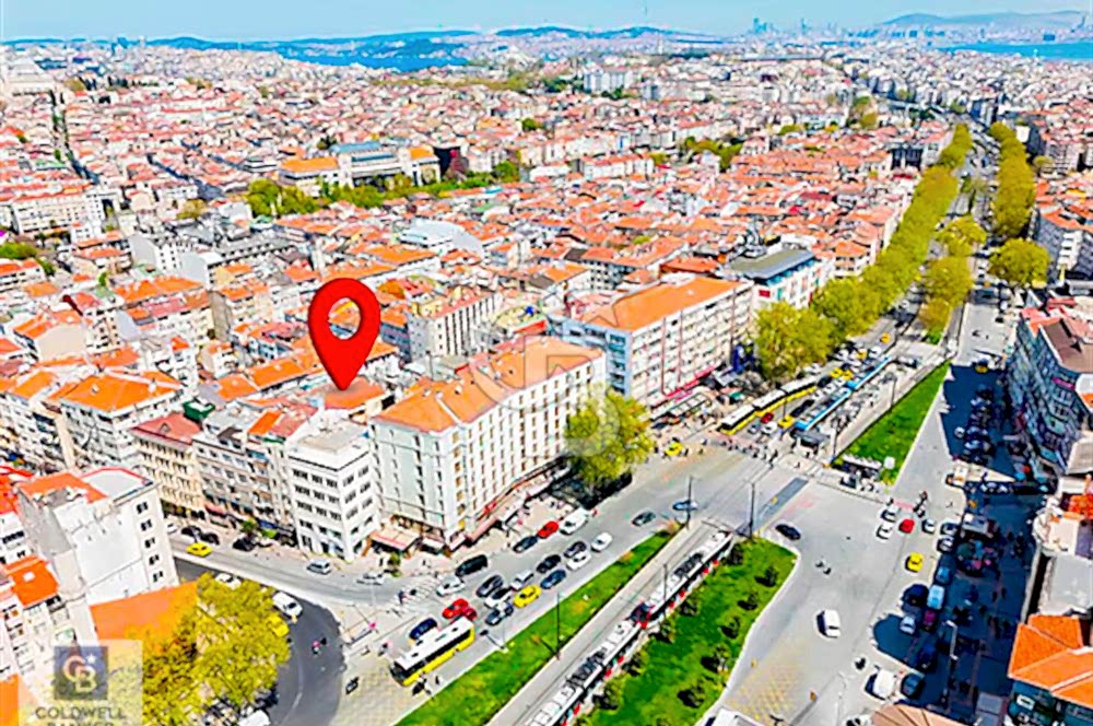 FINDIKZADE KOMPLE SATILIK BİNA