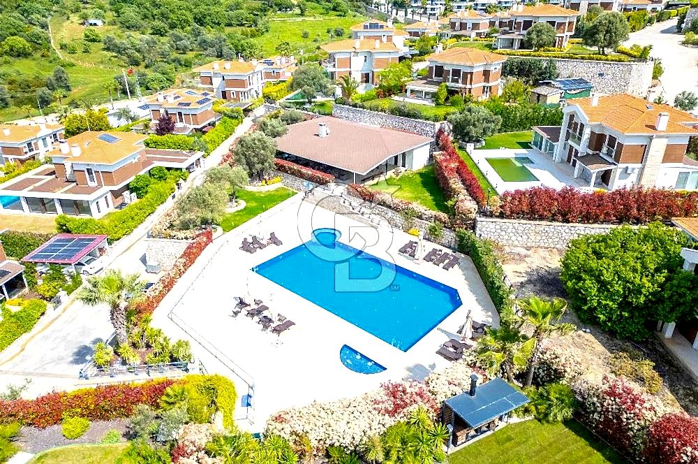 Dört Mevsim Konakları'nda Müstakil Havuzlu Nitelikli Yaşam 